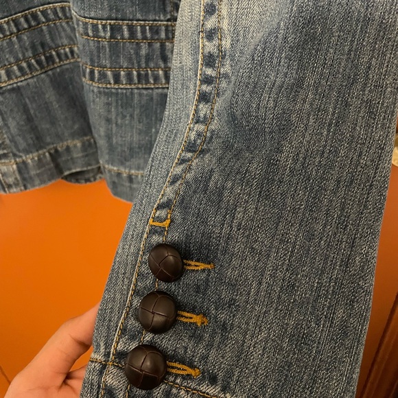 Vintage Michael Kors Denim Blazer with leather buttons - Picture 5 of 7